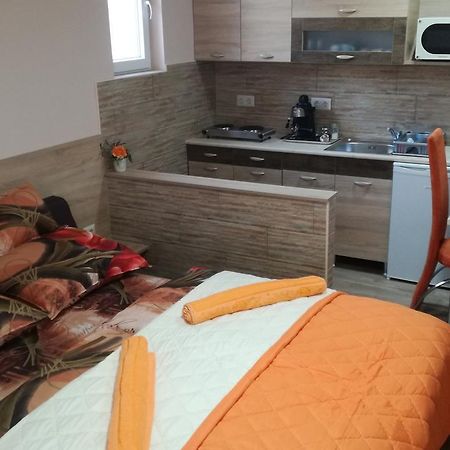 Keri Vendeghaz Διαμέρισμα Mosonmagyaróvár Εξωτερικό φωτογραφία